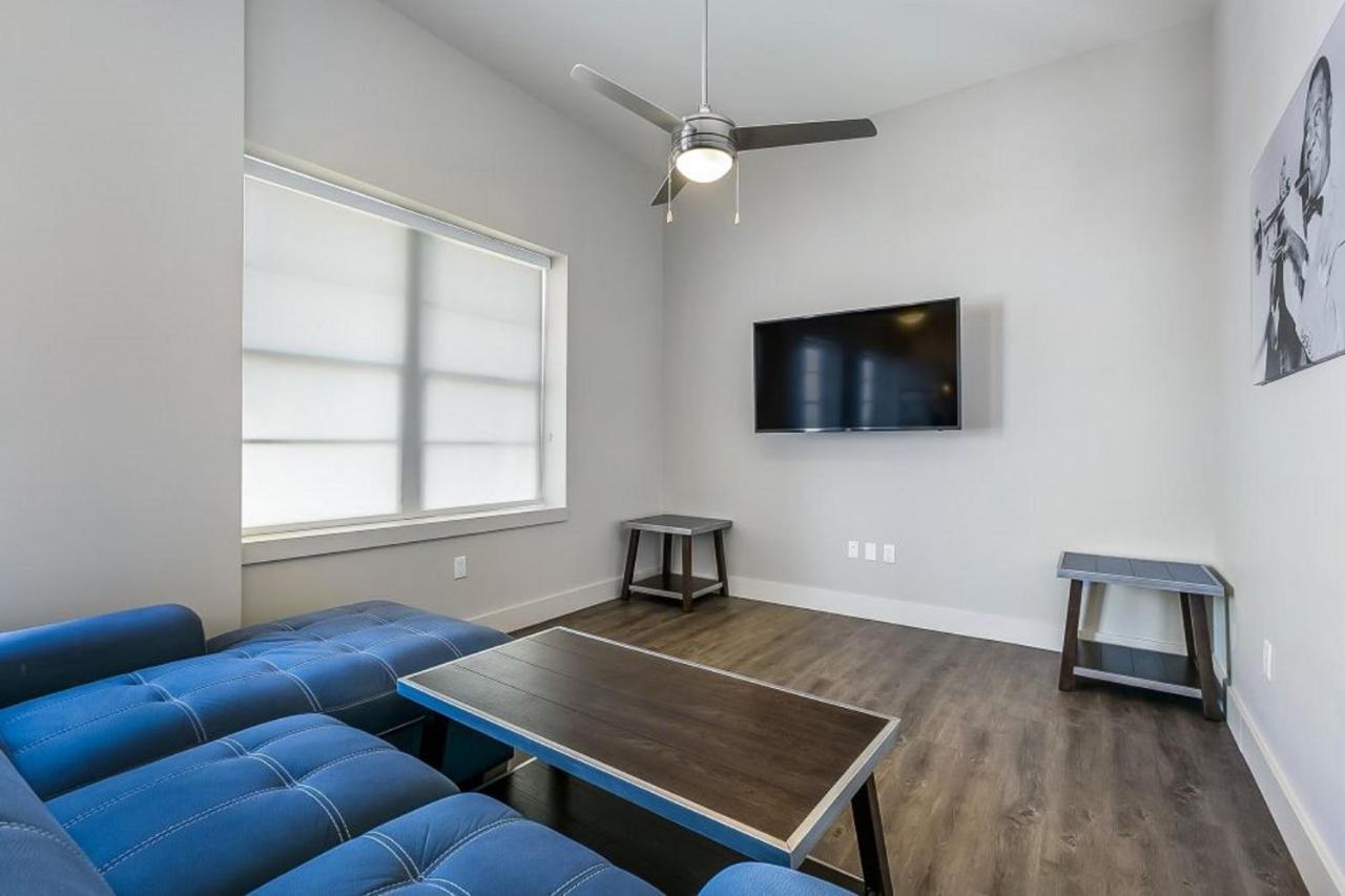 Modern Condo With Game Room In Downtown Nova Orleães Exterior foto